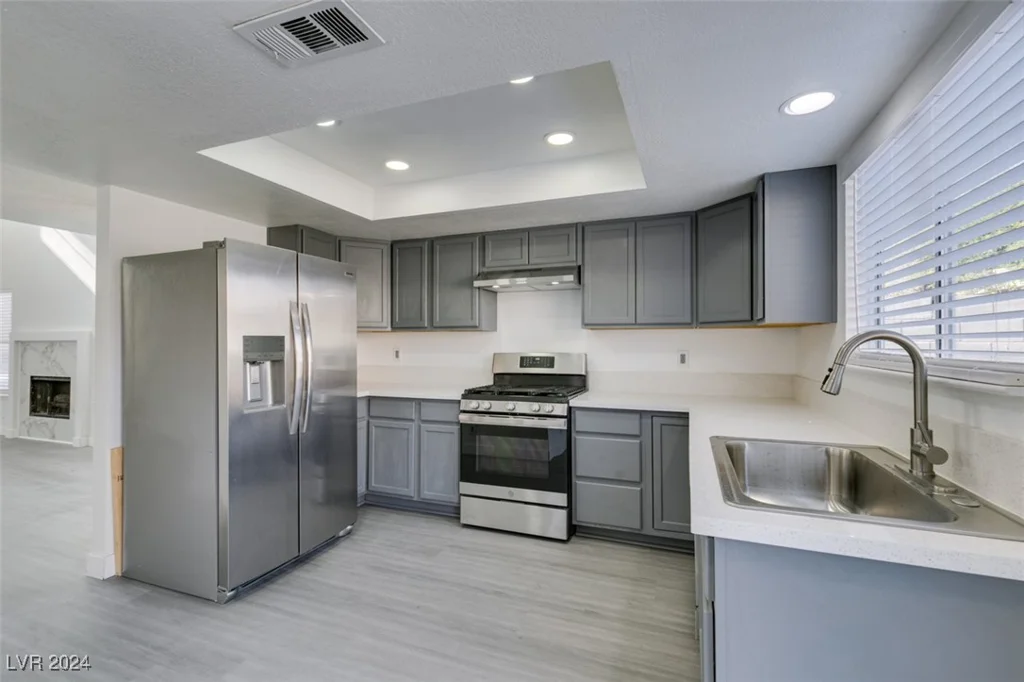 5814 Goodsprings, Las Vegas, NV 89110