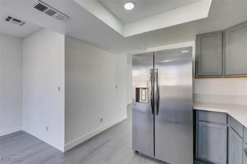 5814 Goodsprings, Las Vegas, NV 89110