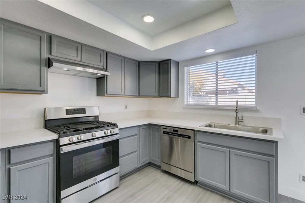 5814 Goodsprings, Las Vegas, NV 89110