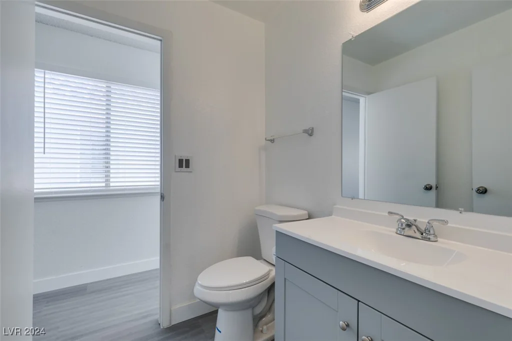 5814 Goodsprings, Las Vegas, NV 89110