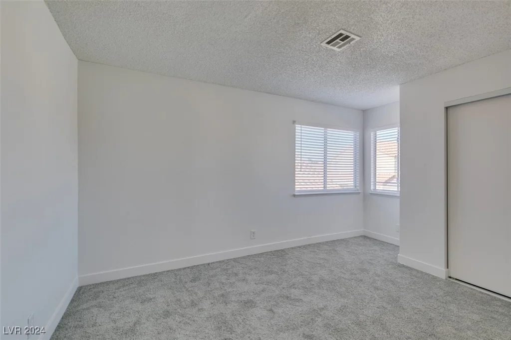 5814 Goodsprings, Las Vegas, NV 89110