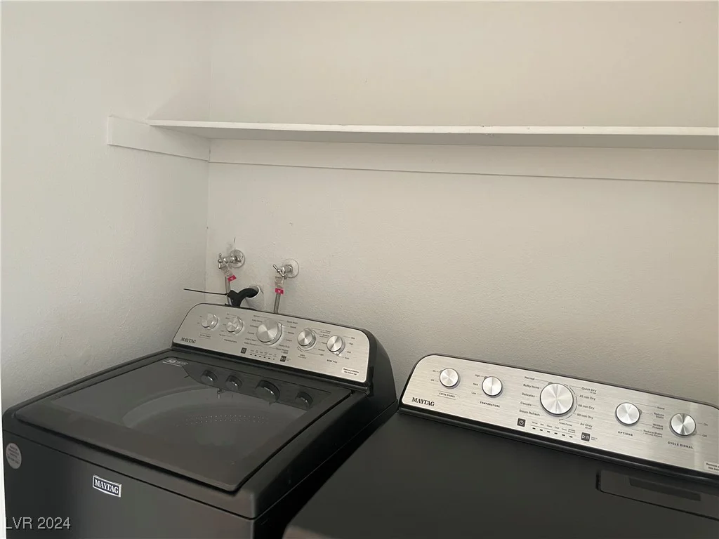 5814 Goodsprings, Las Vegas, NV 89110