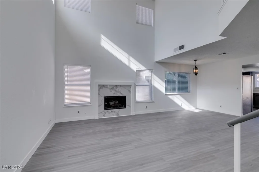5814 Goodsprings, Las Vegas, NV 89110