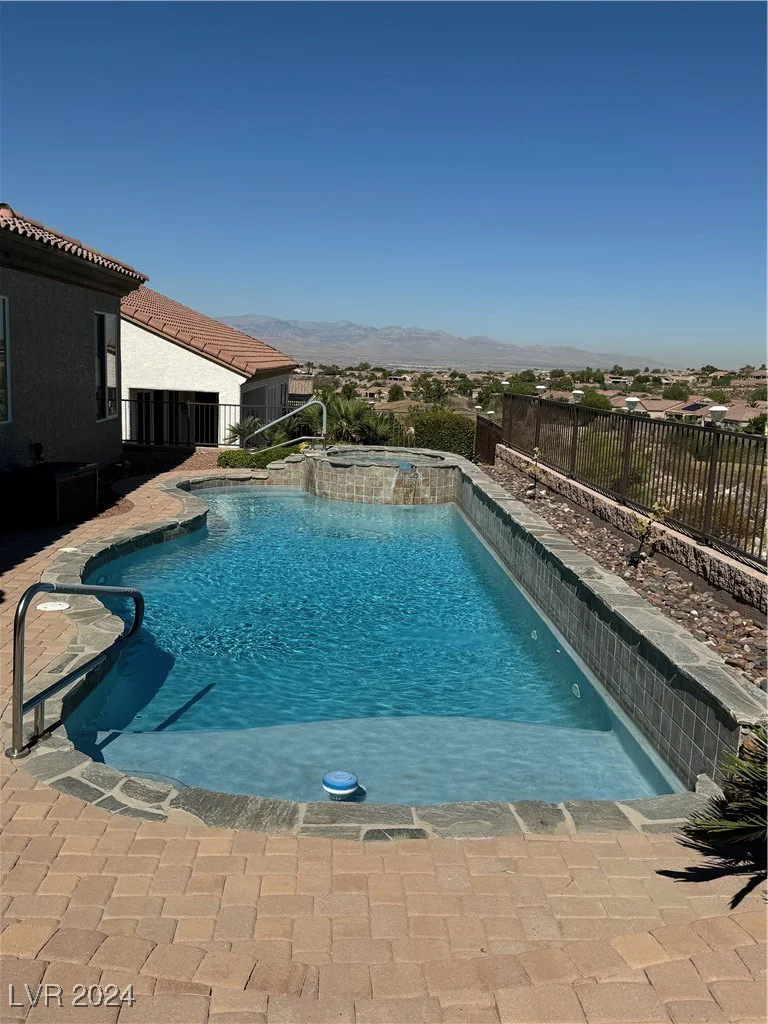 2900 Foxtail Creek, Henderson, NV 89052