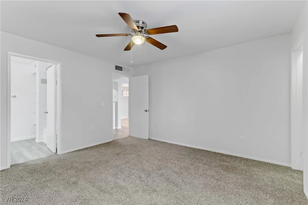 7885 Flamingo, Las Vegas, NV 89147