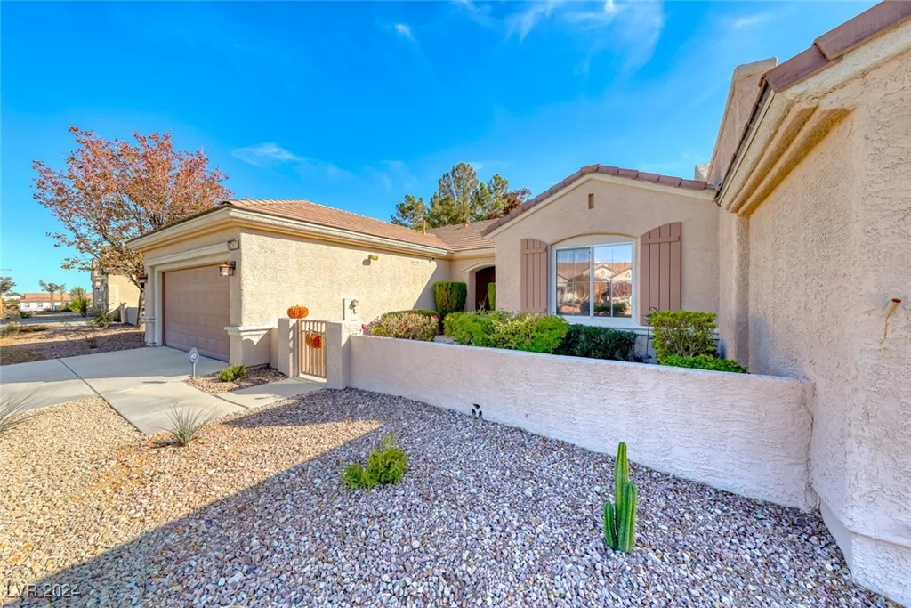 2633 Langford, Henderson, NV 89052