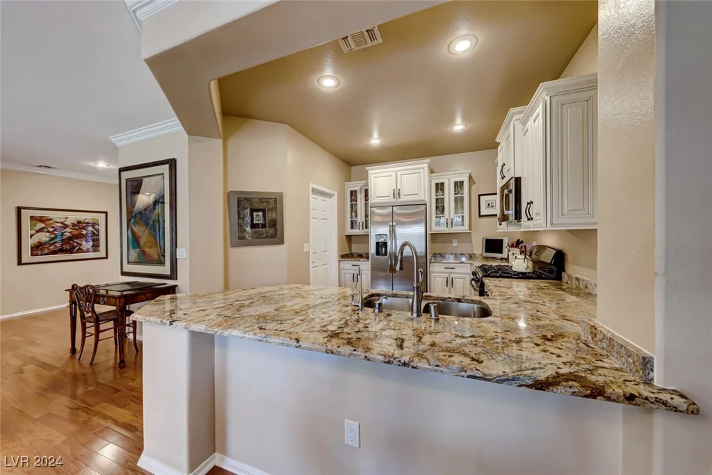 2633 Langford, Henderson, NV 89052