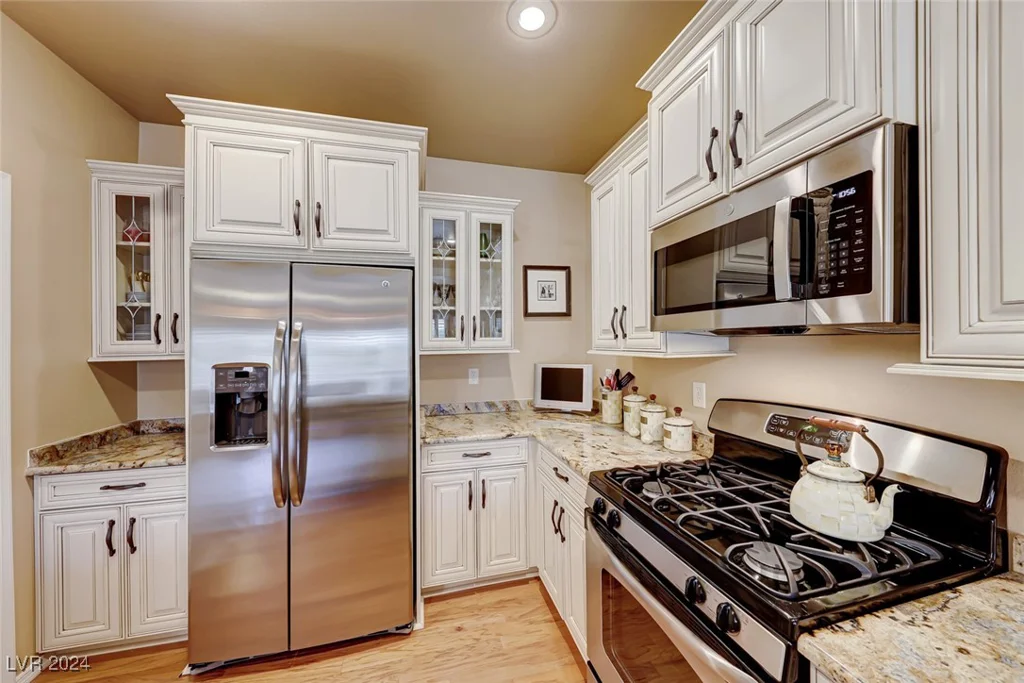 2633 Langford, Henderson, NV 89052