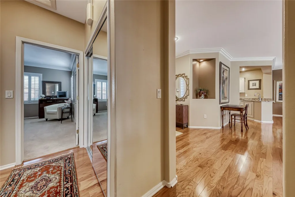 2633 Langford, Henderson, NV 89052