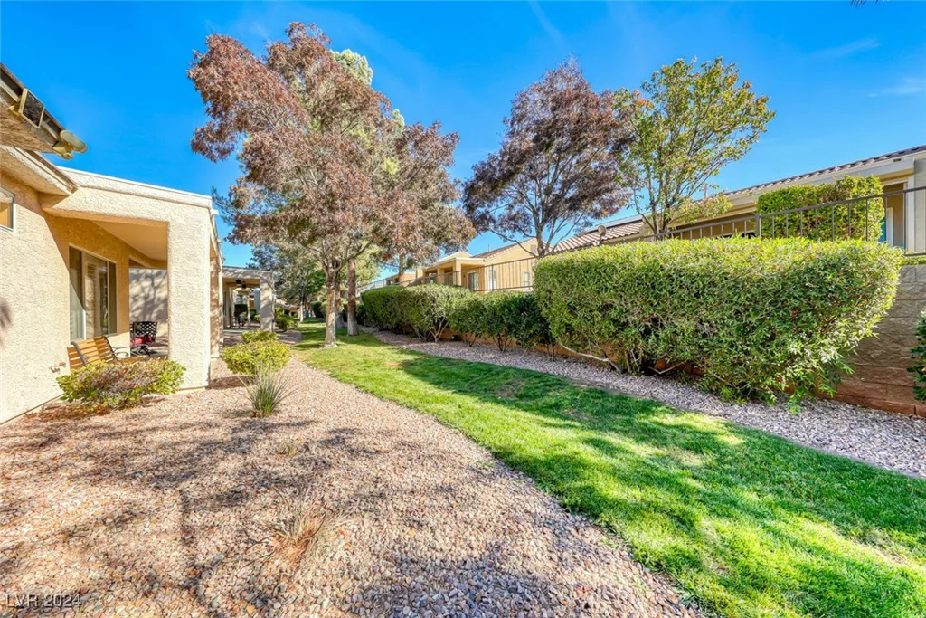 2633 Langford, Henderson, NV 89052