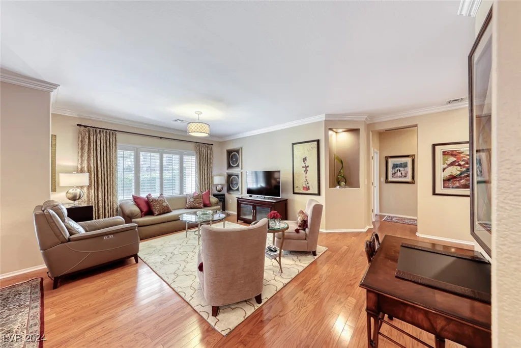 2633 Langford, Henderson, NV 89052