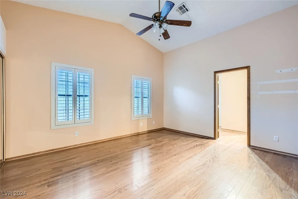 5700 Spicewood, Las Vegas, NV 89130