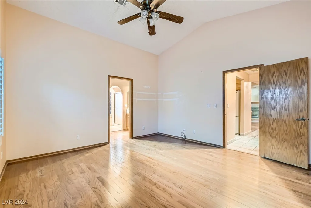 5700 Spicewood, Las Vegas, NV 89130