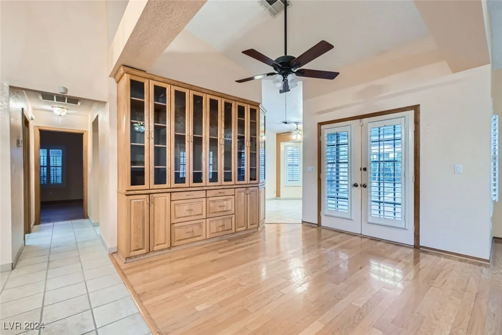 5700 Spicewood, Las Vegas, NV 89130