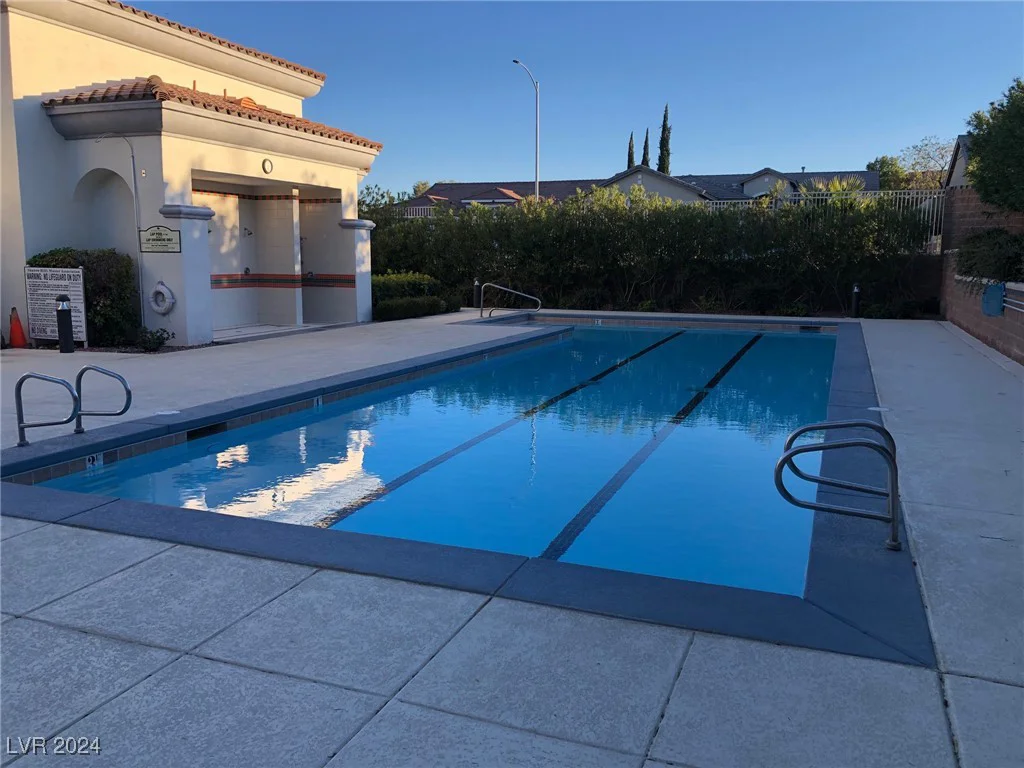 10201 Clark Wooldridge, Las Vegas, NV 89129