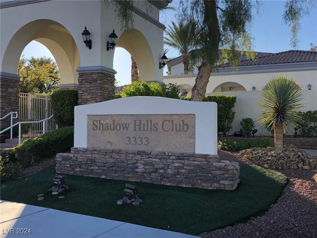 10201 Clark Wooldridge, Las Vegas, NV 89129