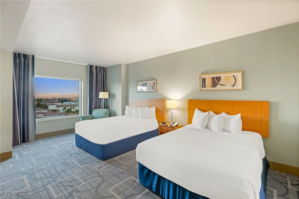 211 Flamingo, Las Vegas, NV 89169