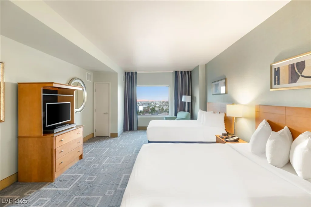 211 Flamingo, Las Vegas, NV 89169