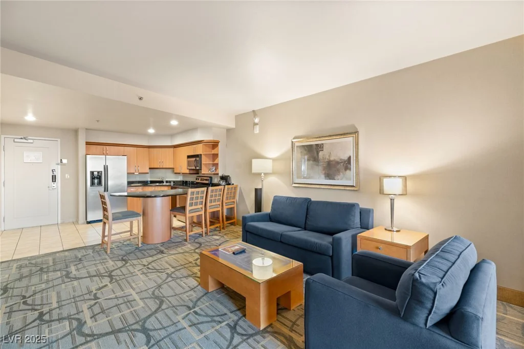 211 Flamingo, Las Vegas, NV 89169