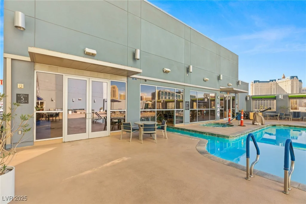 211 Flamingo, Las Vegas, NV 89169