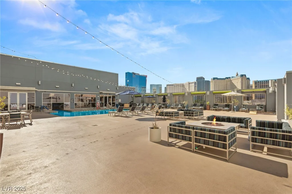 211 Flamingo, Las Vegas, NV 89169