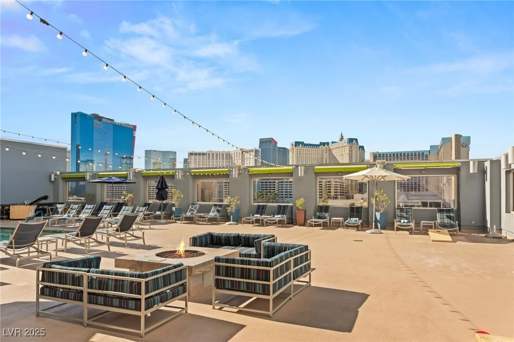 211 Flamingo, Las Vegas, NV 89169