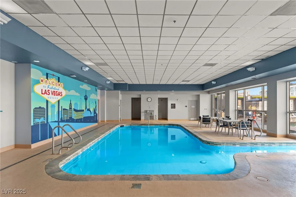 211 Flamingo, Las Vegas, NV 89169