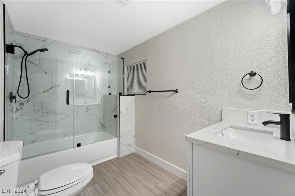 5119 Ridge, Las Vegas, NV 89103