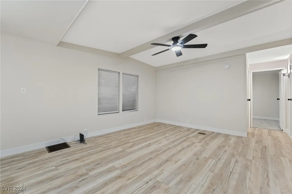 5119 Ridge, Las Vegas, NV 89103
