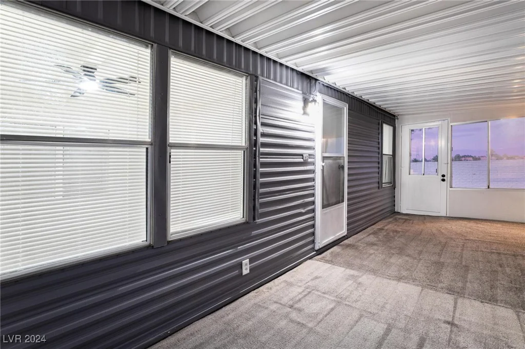 5119 Ridge, Las Vegas, NV 89103