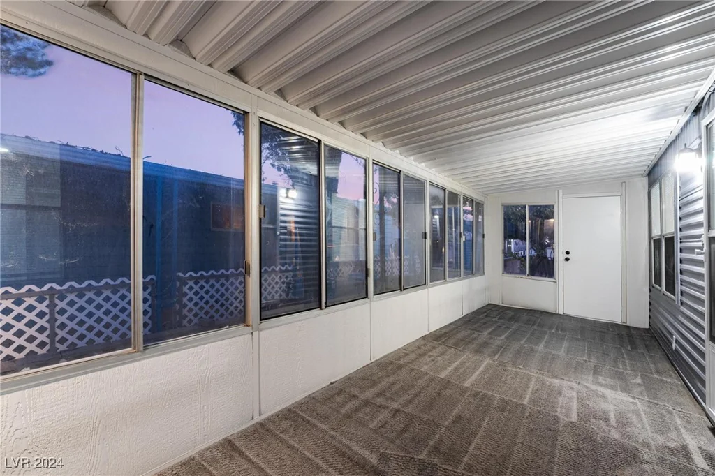 5119 Ridge, Las Vegas, NV 89103