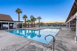 5119 Ridge, Las Vegas, NV 89103