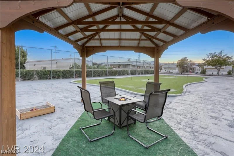 5119 Ridge, Las Vegas, NV 89103