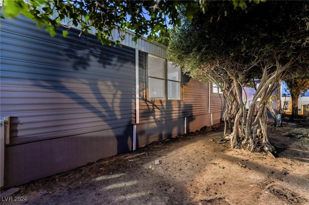 5119 Ridge, Las Vegas, NV 89103