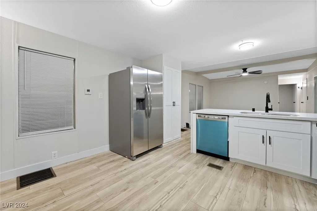 5119 Ridge, Las Vegas, NV 89103