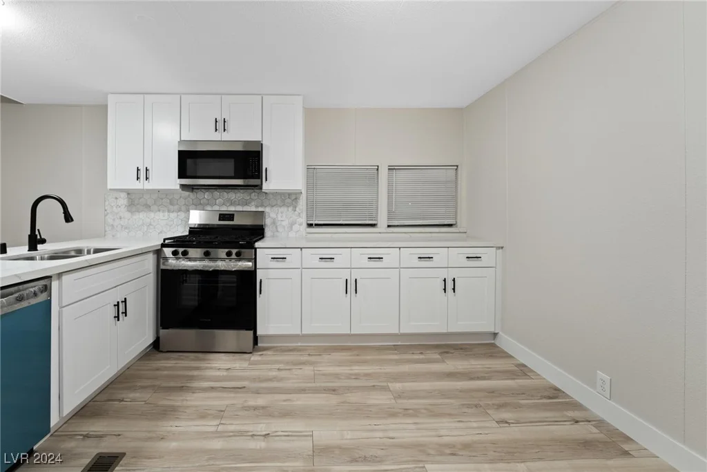 5119 Ridge, Las Vegas, NV 89103