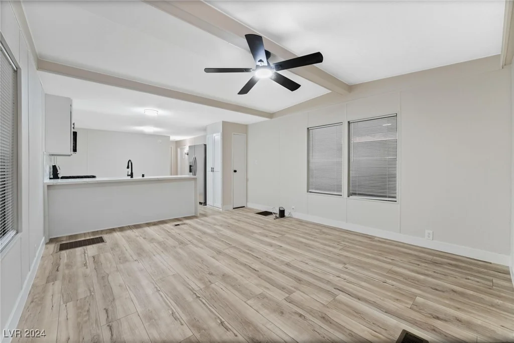 5119 Ridge, Las Vegas, NV 89103
