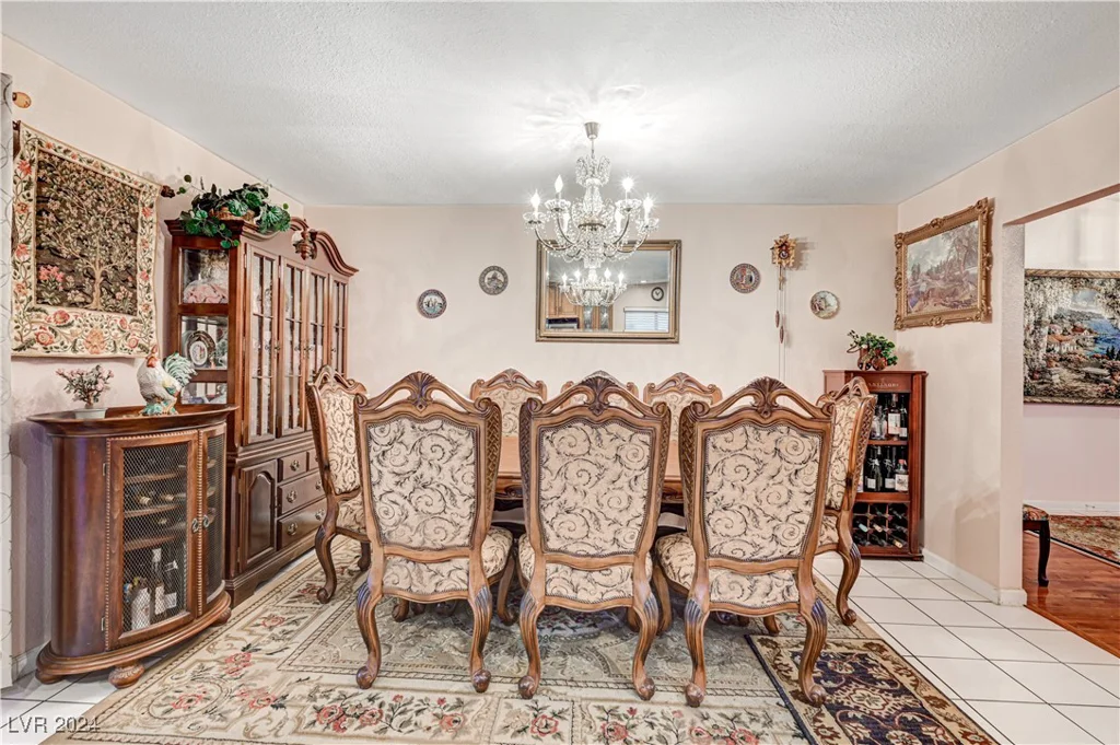 571 Macbrey, Las Vegas, NV 89123