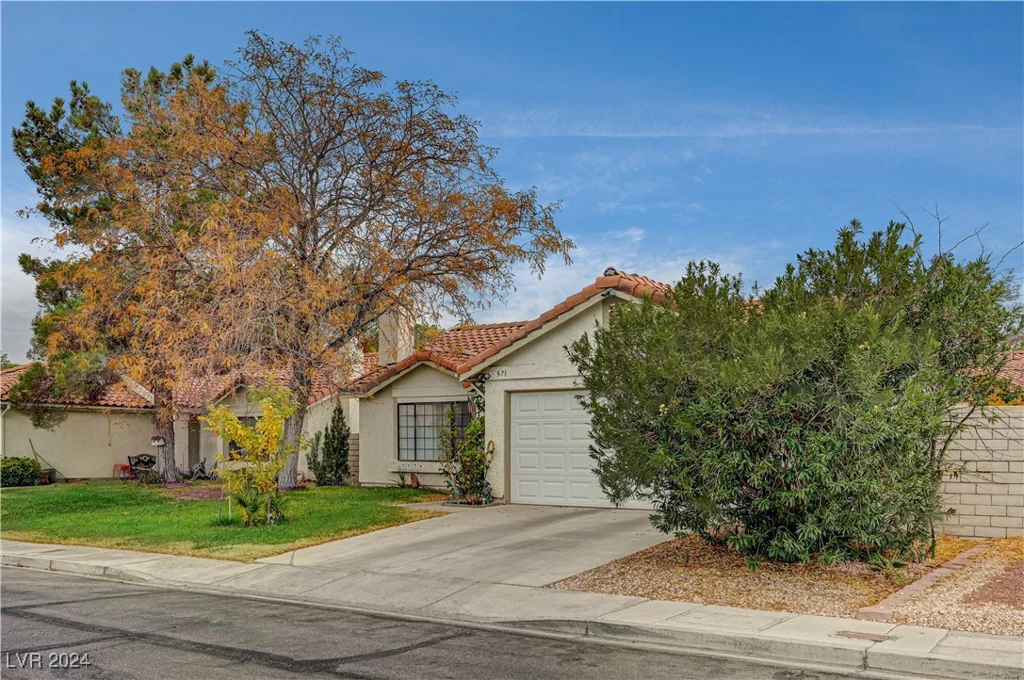 571 Macbrey, Las Vegas, NV 89123
