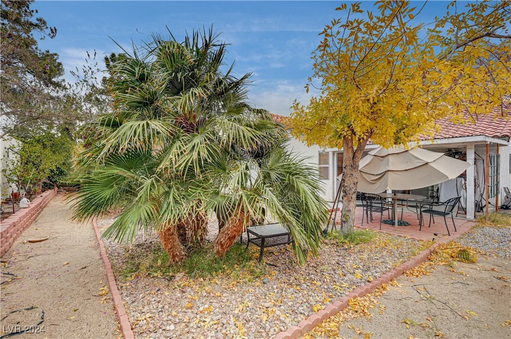 571 Macbrey, Las Vegas, NV 89123