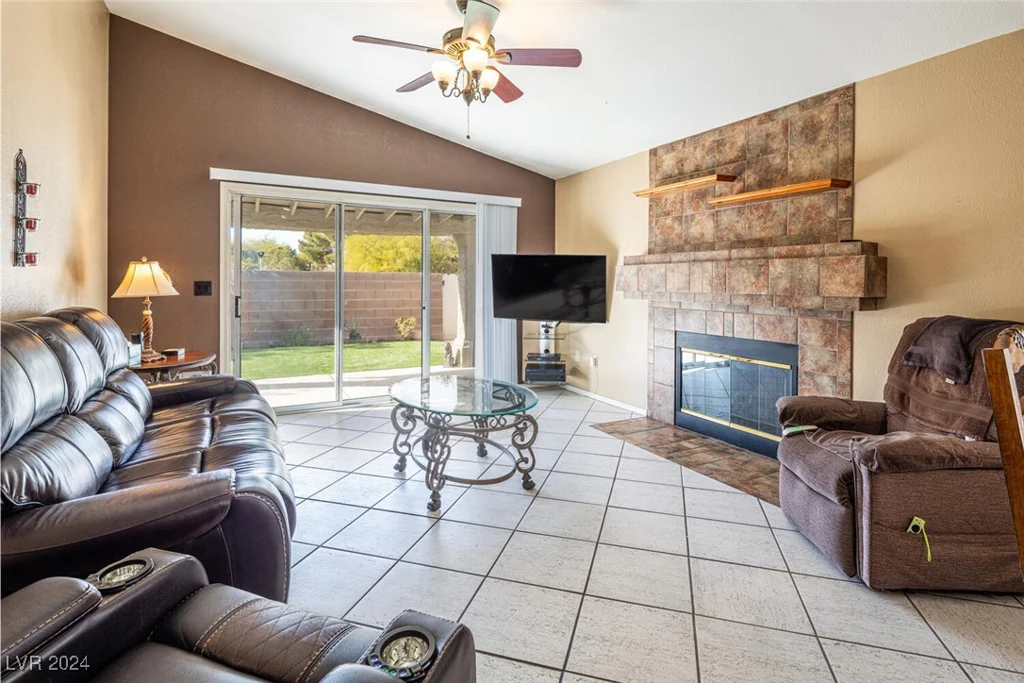 3701 White Angel, North Las Vegas, NV 89032