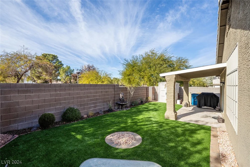 3701 White Angel, North Las Vegas, NV 89032