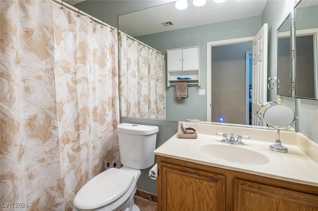 3701 White Angel, North Las Vegas, NV 89032