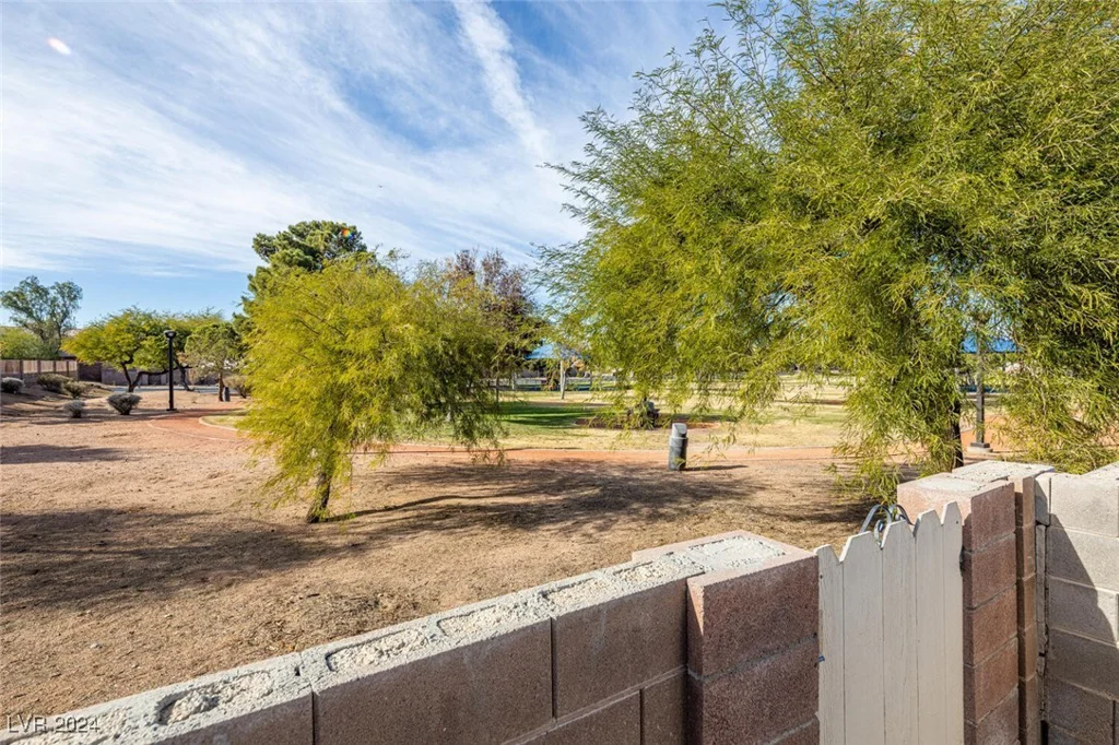 3701 White Angel, North Las Vegas, NV 89032
