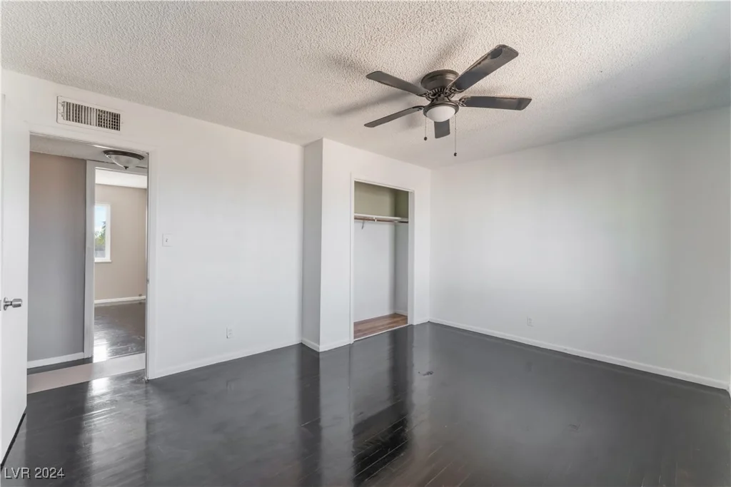 6120 Edgewood, Las Vegas, NV 89107