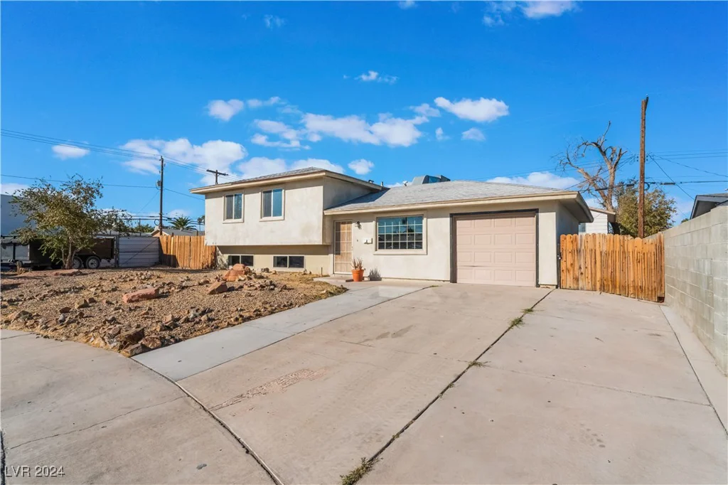 6120 Edgewood, Las Vegas, NV 89107
