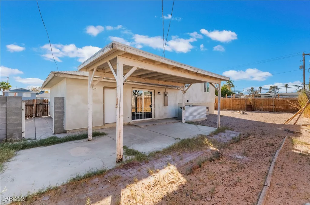 6120 Edgewood, Las Vegas, NV 89107