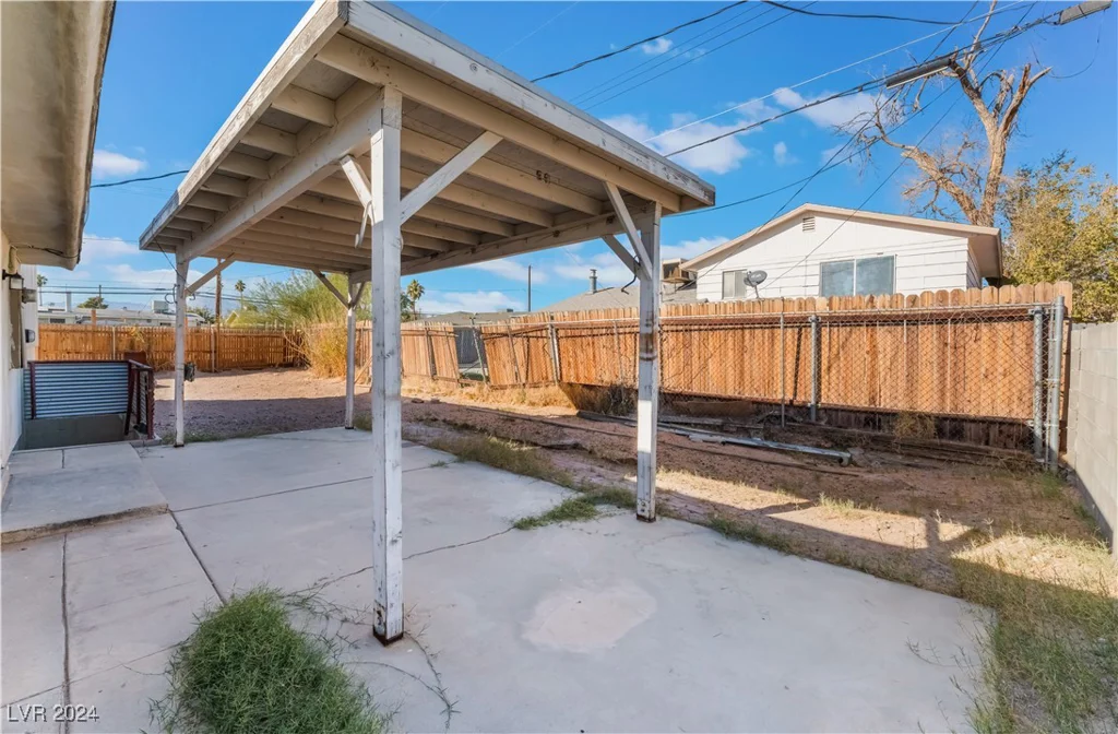 6120 Edgewood, Las Vegas, NV 89107