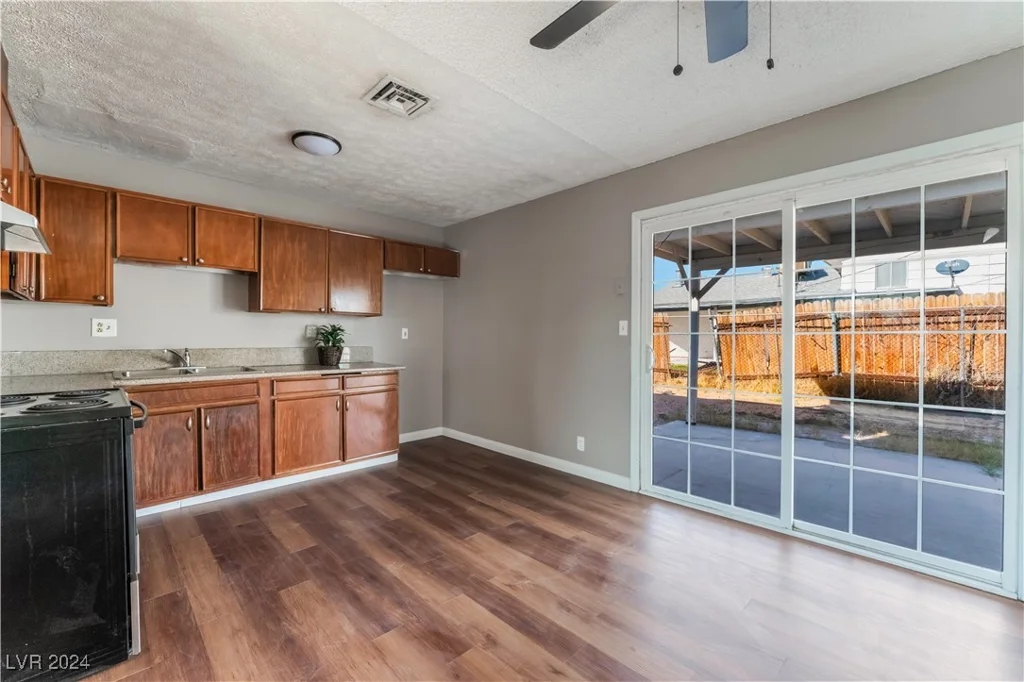 6120 Edgewood, Las Vegas, NV 89107