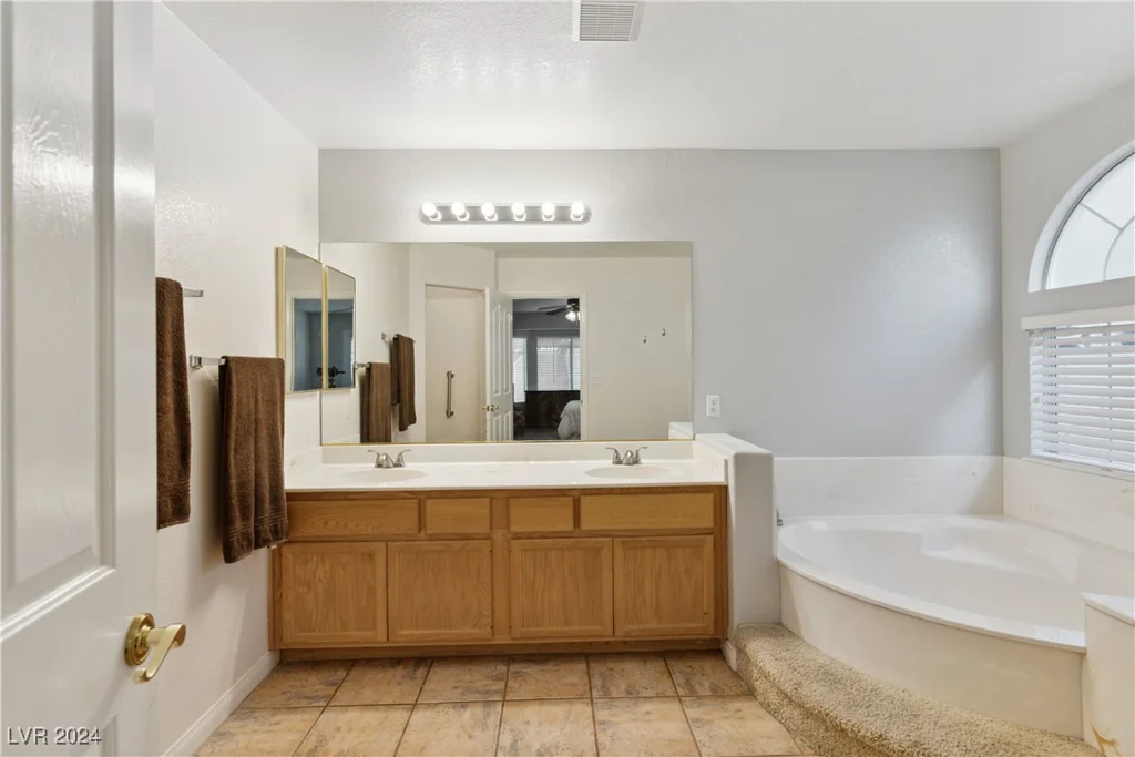 81 Myrtle Beach, Henderson, NV 89074